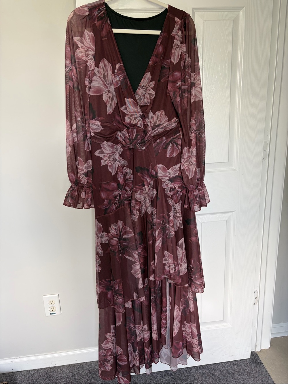 Women’s Floral Wrap Maxi Dress in Burgundy